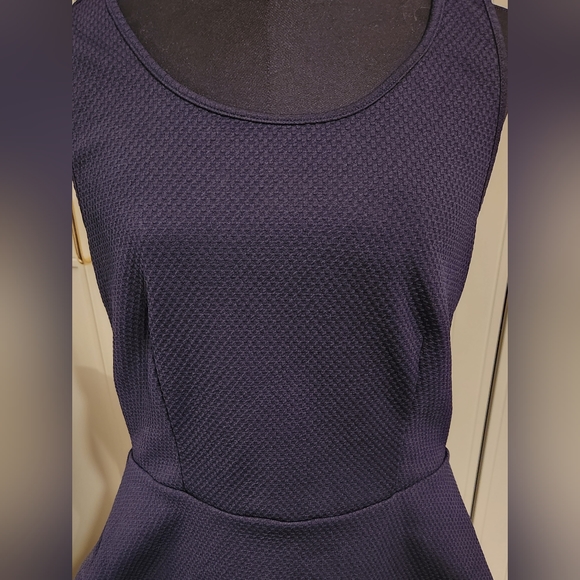 Black Peblum Top - Picture 3 of 3